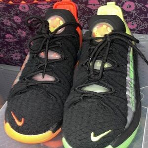 Nike Basketball Shoes LeBron 18 Black Crimson Volt